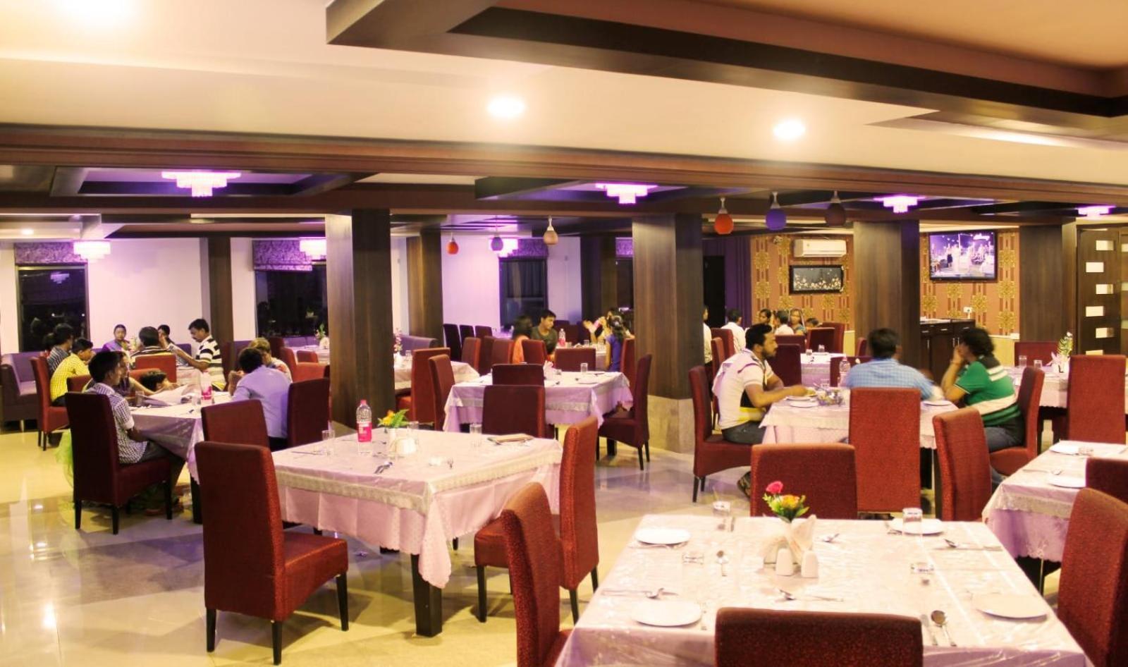 7Th Sky Hotel & Restaurent Sirohi المظهر الخارجي الصورة